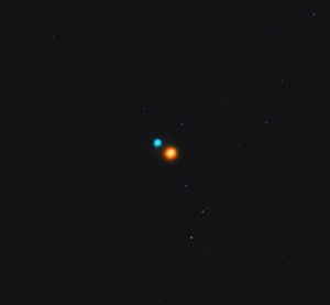 Albireo. La bella coppia ripresa dal telescopio dell'Osservatorio di Monte Wilson