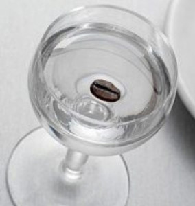Sambuca con la mosca