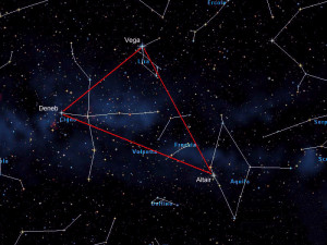 Triangolo estivo. Cigno Vega e Lira