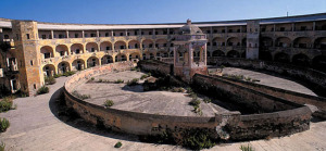 Ventotene-isola-di-santo-stefano-carcere