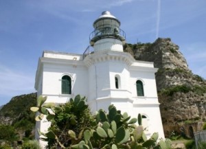Faro di Punta Imperatore a Forio d'Ischia