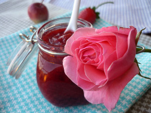 Marmellata-di petali di rose
