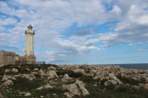 Faro di Murro di porco a Sircausa