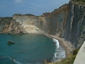 La spiaggia di Chiaia di Luna dal belvedere