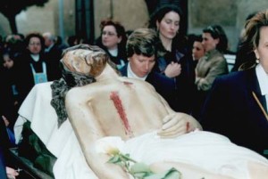 cristo morto processione del venerdì santo
