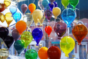 Palloncini veneziani in vetro colorato di Murano
